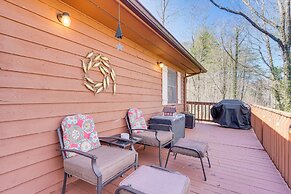 Pet-friendly Hiawassee Cabin w/ Lake Views & Sauna