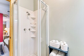 Pet-friendly Hiawassee Cabin w/ Lake Views & Sauna