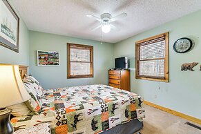 Pet-friendly Hiawassee Cabin w/ Lake Views & Sauna