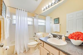 Renovated Kissimmee Home - 10 Mi to Disney Springs