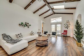 Renovated Kissimmee Home - 10 Mi to Disney Springs