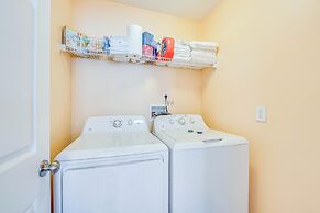 Renovated Kissimmee Home - 10 Mi to Disney Springs