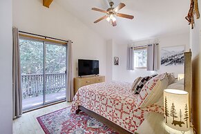 Woodsy Lake Arrowhead Cabin w/ Fire Pit Table