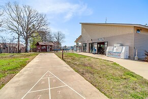 Charming Fairfield Bay Home on Golf Course