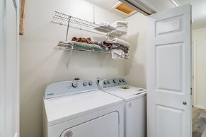 Charming Fairfield Bay Home on Golf Course