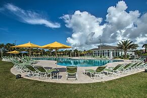 Pensacola Golf Getaway w/ Pool + Beach Access!