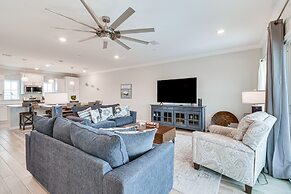 Pensacola Golf Getaway w/ Pool + Beach Access!