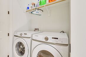 Newly Remodeled Lakefront Granbury Escape w/ Dock!