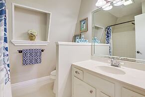 Newly Remodeled Lakefront Granbury Escape w/ Dock!