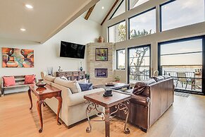 Newly Remodeled Lakefront Granbury Escape w/ Dock!