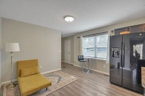 Pocono Retreat: Lake, Firepit, Bbq, Gameroom, Ski 4 Bedroom Home by Re