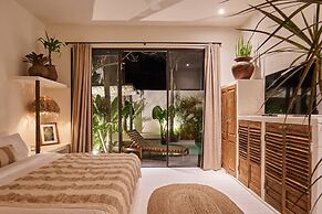 Luxueuse Villa Yogisurf 2 Canggu Piscine & Jacuzzi