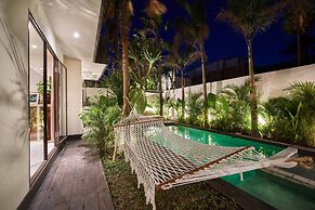 Luxueuse Villa Yogisurf 2 Canggu Piscine & Jacuzzi