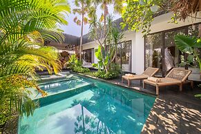 Luxueuse Villa Yogisurf 2 Canggu Piscine & Jacuzzi
