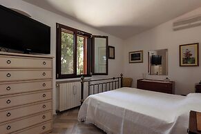 Villa Carmen With Garden And Pool