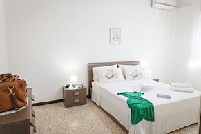 Casa Lucia Close To The Sandy Beach