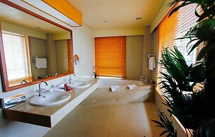 Carlton Gate Hotel Festac