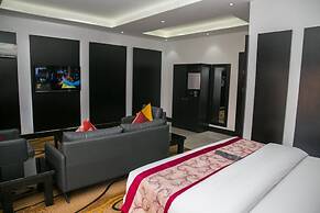 Carlton Gate Hotel Festac