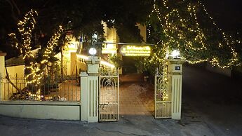 Kim Homestay & Villa