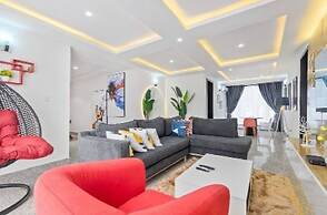 MountRoyal Centre Hotel and Suites