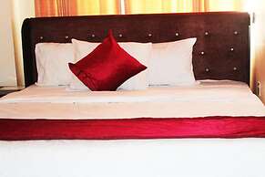 De-Lasmall Hotel and Resort Ltd