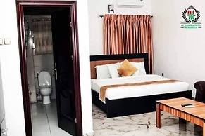 De-Lasmall Hotel and Resort Ltd