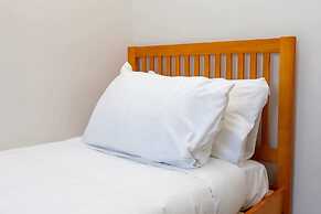 Spacious 2BD Flat By Regents Park & Camden Town!