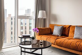 Leeds Centre by Charles Hope