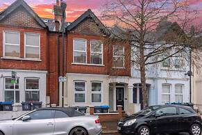 Ground Floor Apartment - Private Garden