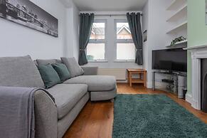 Ground Floor Apartment - Private Garden