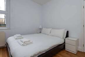 Ground Floor Apartment - Private Garden