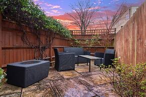 Ground Floor Apartment - Private Garden