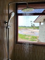 Ishasha Pride Lodge