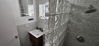 Sirena Azul SoBe Suite 1