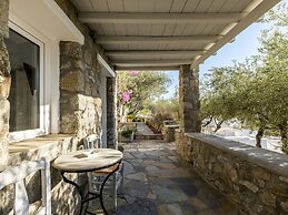 Baybees Sea View Residence