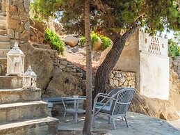 Baybees Sea View Residence