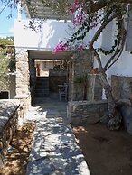 Baybees Sea View Residence