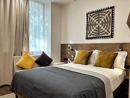 WEST INN Akjola Hotel