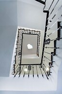 Molucano Themed Rooms