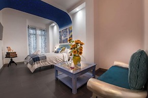 Molucano Themed Rooms