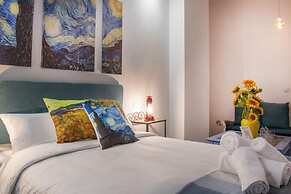 Molucano Themed Rooms