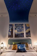 Molucano Themed Rooms