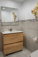 Molucano Themed Rooms