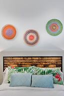 Molucano Themed Rooms