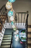 Molucano Themed Rooms