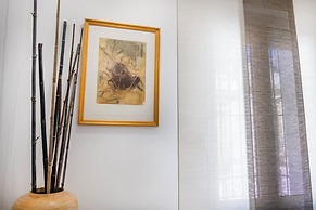 Molucano Themed Rooms