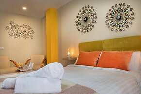 Molucano Themed Rooms