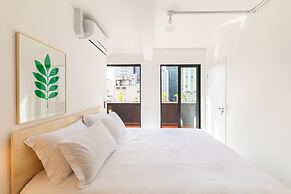 Tabas by Blueground Magdalena Laura