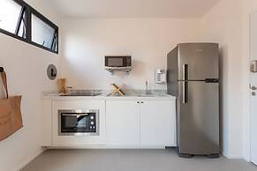 Tabas by Blueground Magdalena Laura