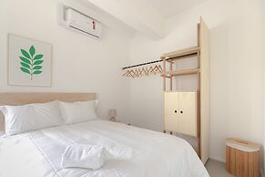 Tabas by Blueground Magdalena Laura